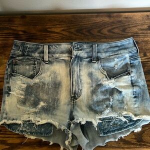 American Eagle Hi-Rise Jean Shortie